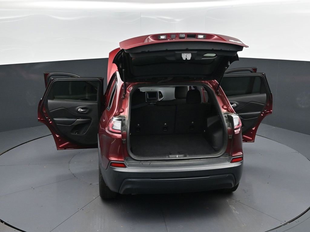 Used 2019 Jeep Cherokee Latitude w/ Popular Appearance Group image 49