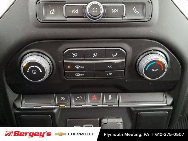 Used 2022 Chevrolet Silverado 1500 Custom w/ Rally Edition image 18