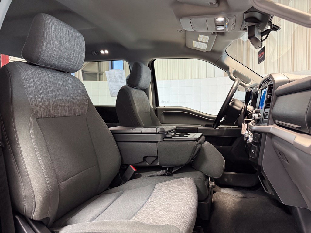 Used 2022 Ford F150 XLT w/ Equipment Group 301A Mid AWD/4WD image 19