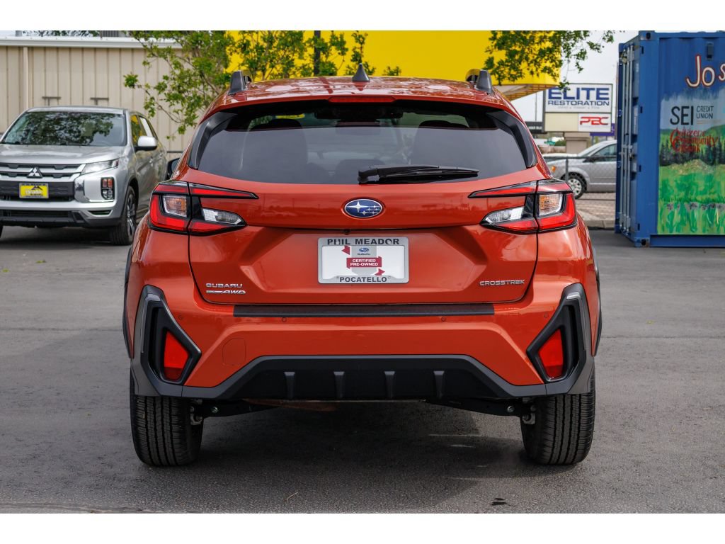 Used 2024 Subaru Crosstrek 2.5i Limited AWD/4WD image 4