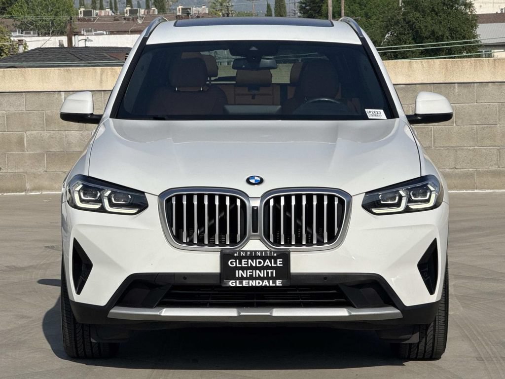 Used 2023 BMW X3 sDrive30i w/ Premium Package w/ZPA RWD image 3