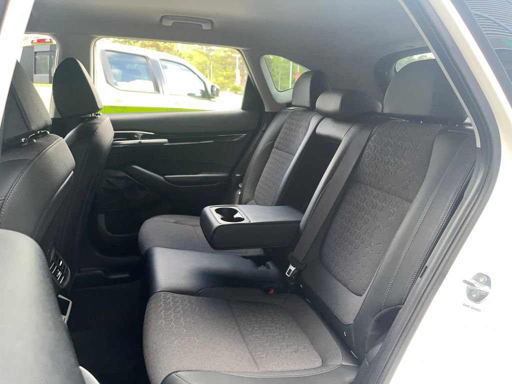 Used 2025 Kia Seltos S FWD image 24