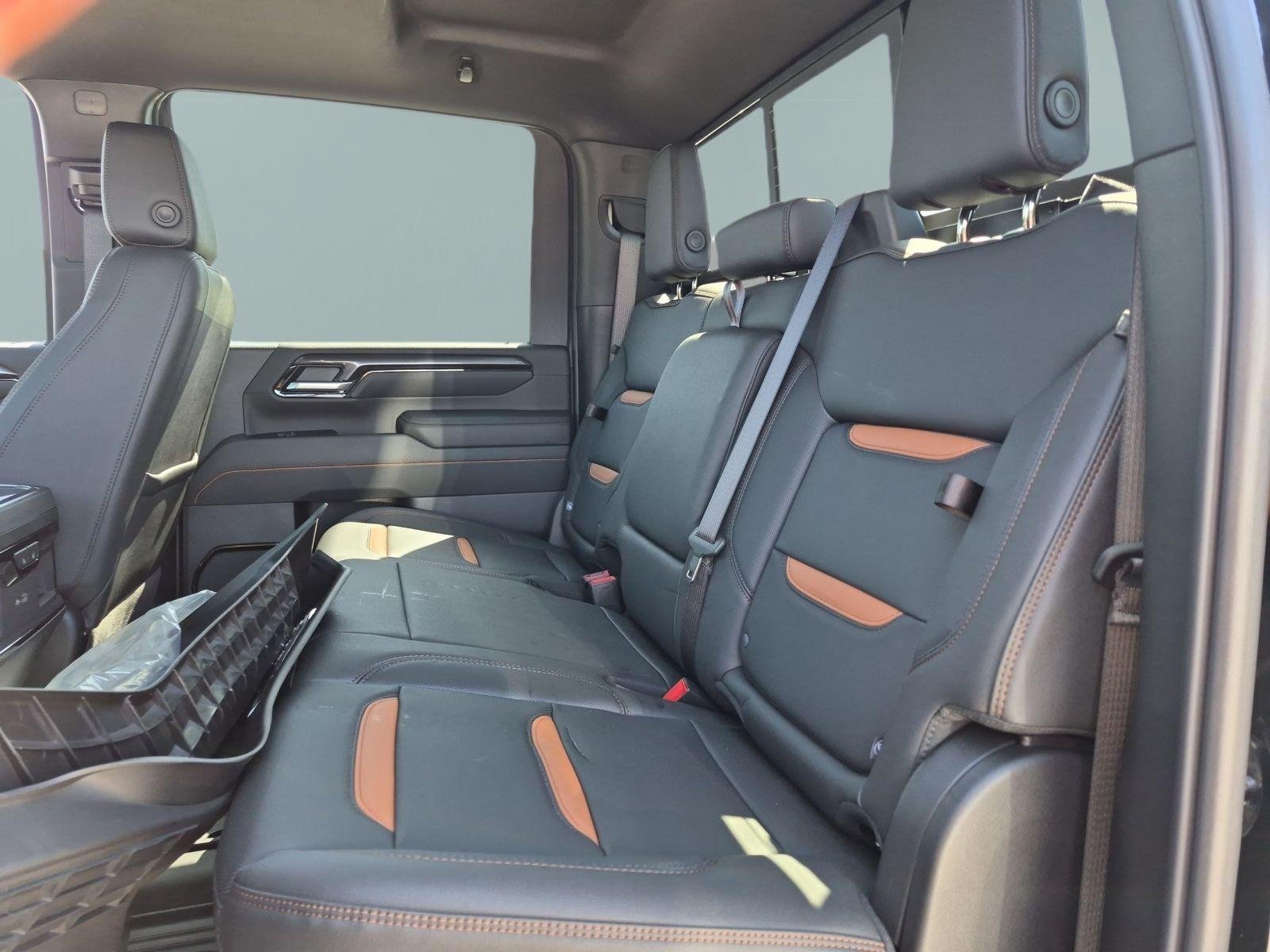 New 2026 GMC Sierra 2500 AT4 w/ AT4 Premium Plus Package AWD/4WD image 25