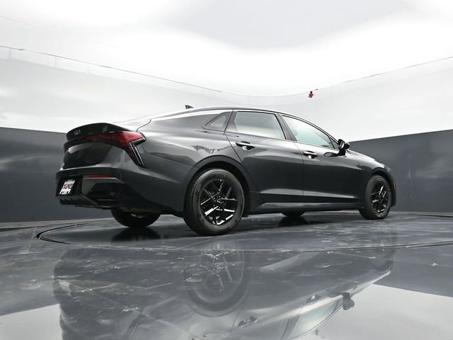Used 2025 Kia K5 LXS FWD image 52