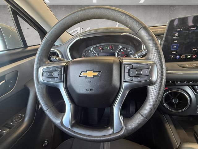 Used 2024 Chevrolet Blazer LT w/ Convenience Package FWD image 21