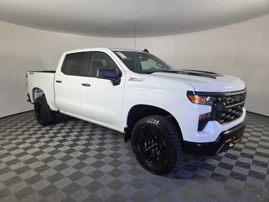 Used 2026 Chevrolet Silverado 1500 Custom Trail Boss image 2