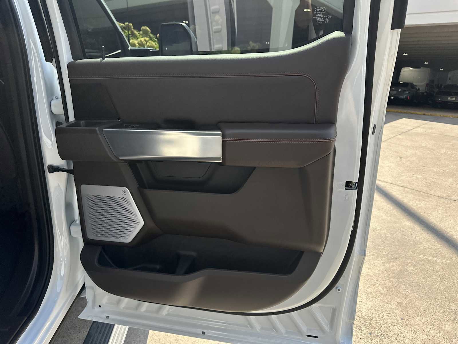 Used 2025 Ford F250 King Ranch w/ Chrome Package image 30