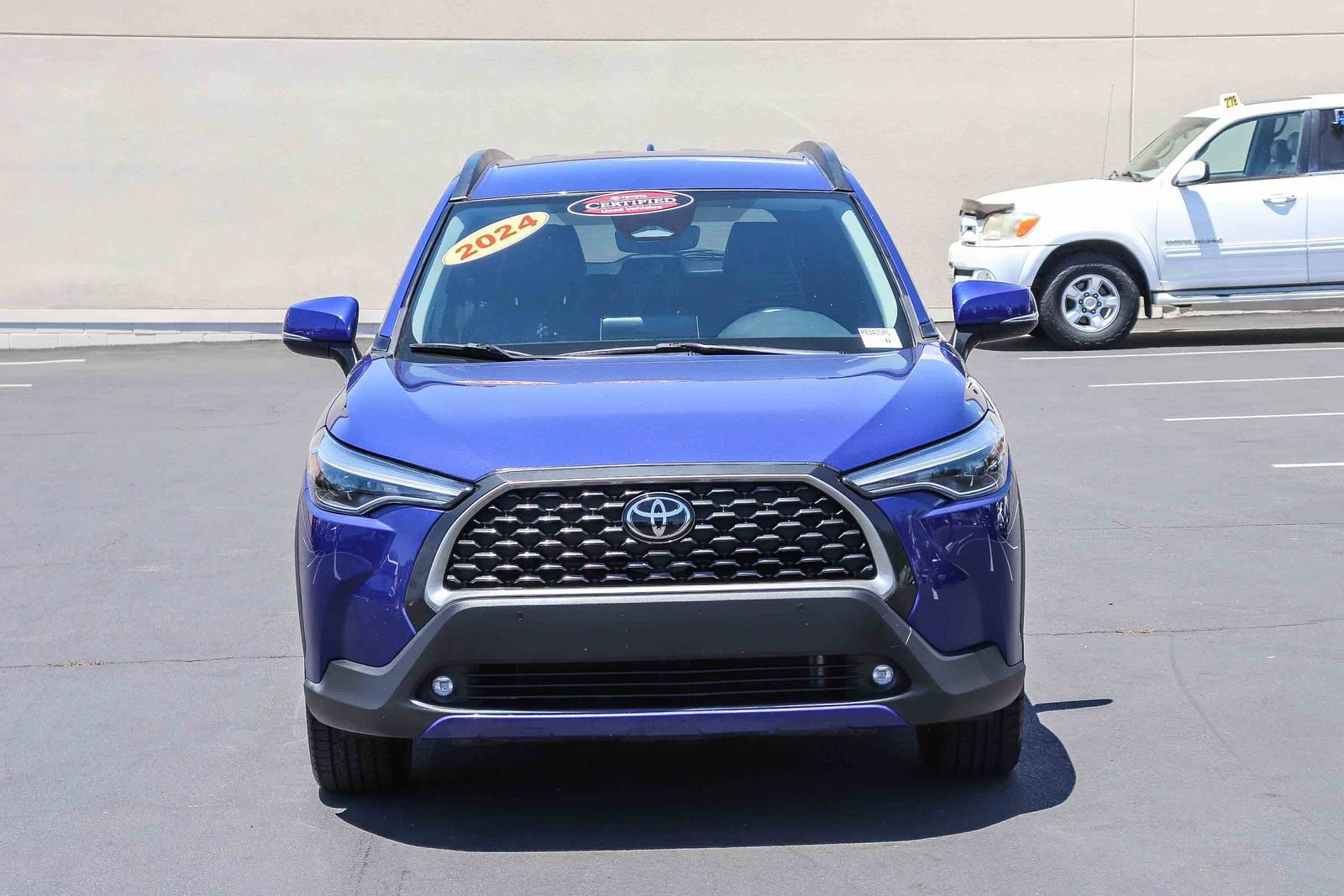 Certified 2024 Toyota Corolla Cross XLE FWD image 2
