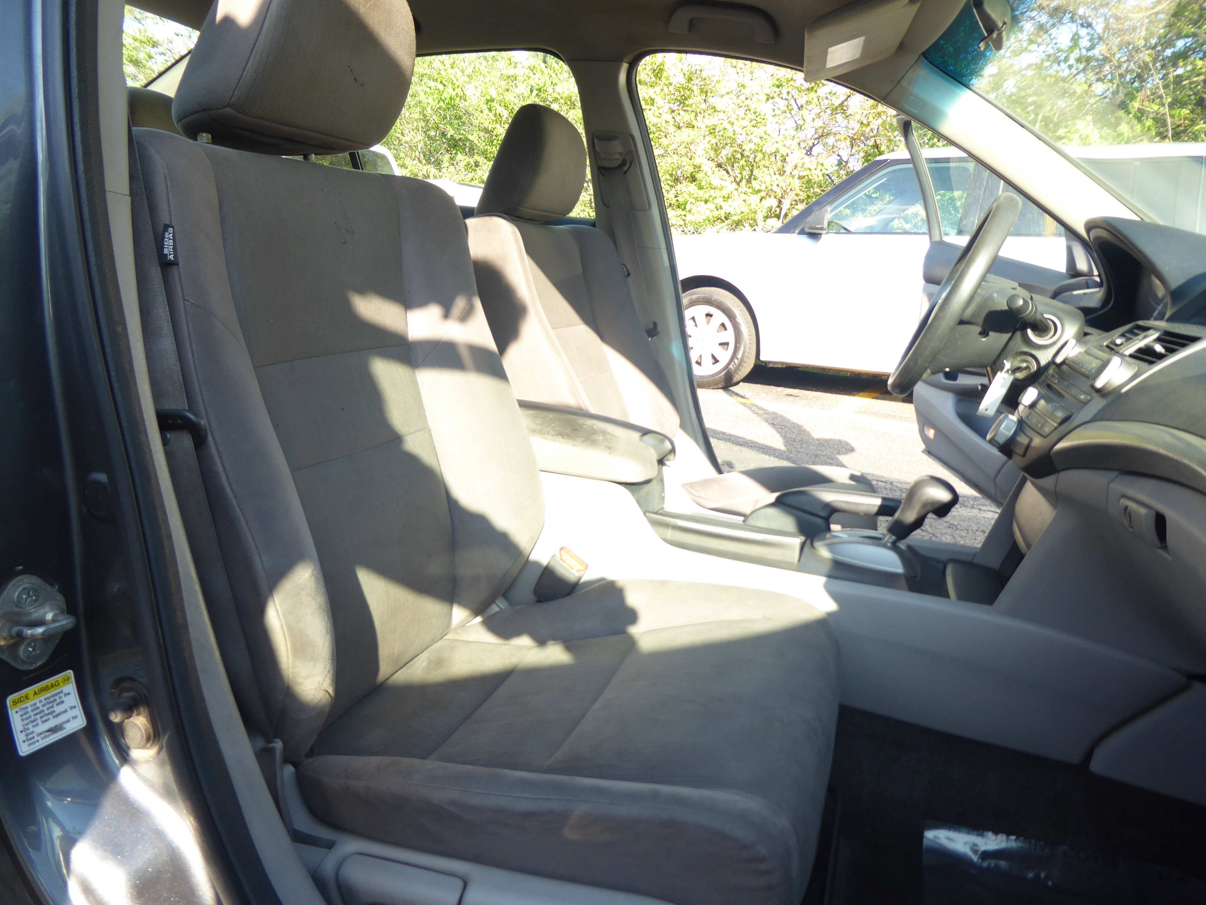 Used 2012 Honda Accord LX image 18