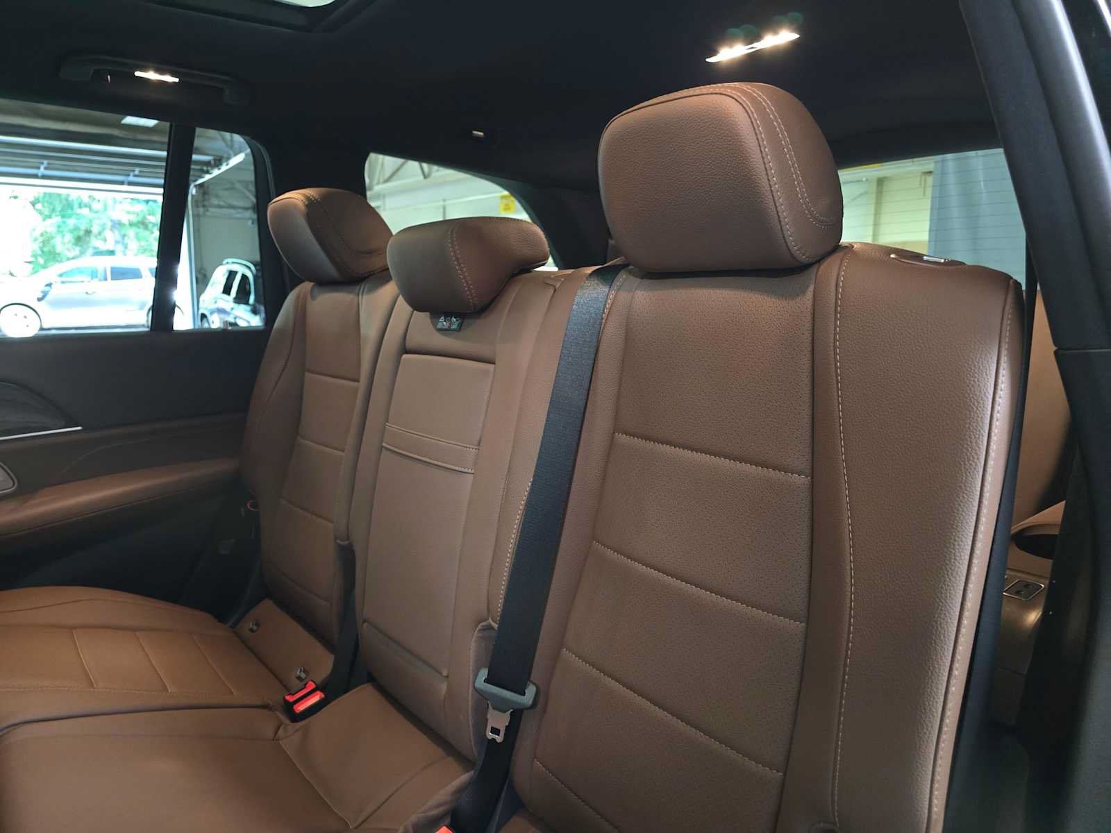New 2026 Mercedes-Benz GLS 450 4MATIC image 17