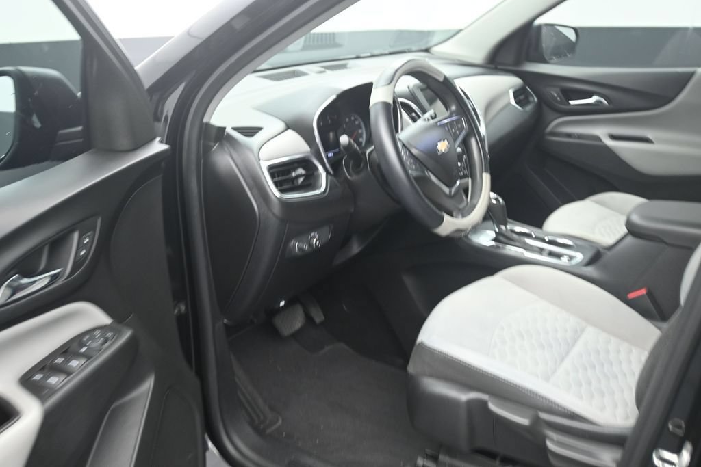 Used 2019 Chevrolet Equinox LS FWD image 10
