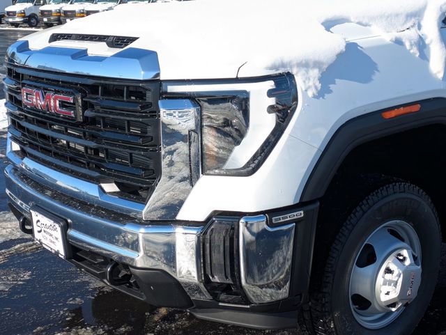 New 2026 GMC Sierra 3500 Pro w/ Snow Plow Prep Package image 9