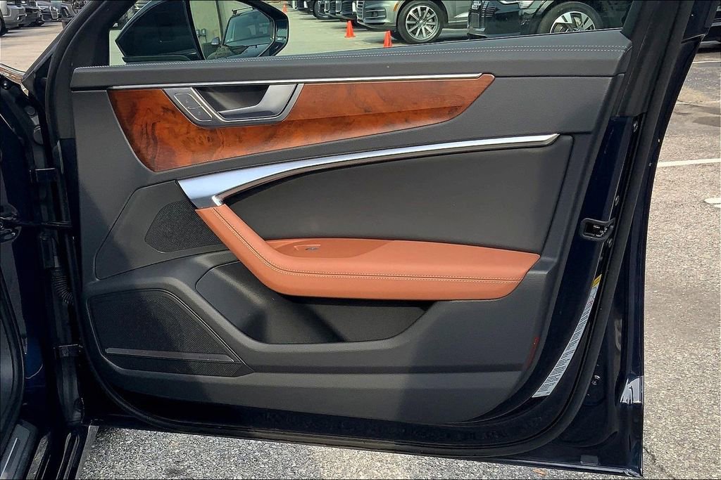 Used 2023 Audi A6 Premium Plus w/ Premium Plus Package image 23