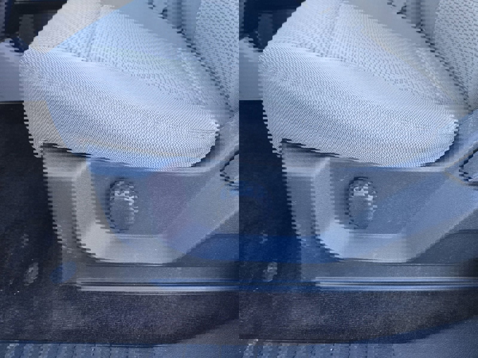 Used 2017 Ford F150 XLT w/ Trailer Tow Package image 12