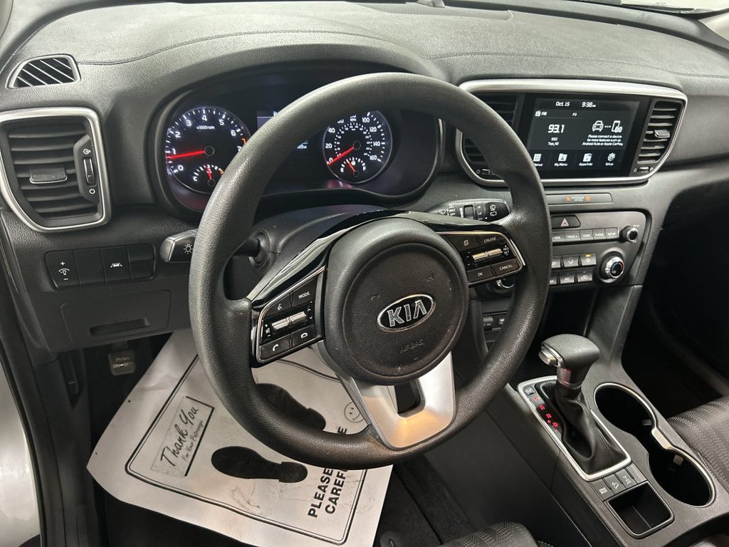 Used 2020 Kia Sportage LX AWD/4WD image 4