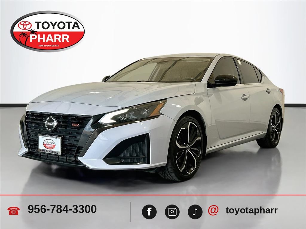 Used 2023 Nissan Altima 2.5 SR