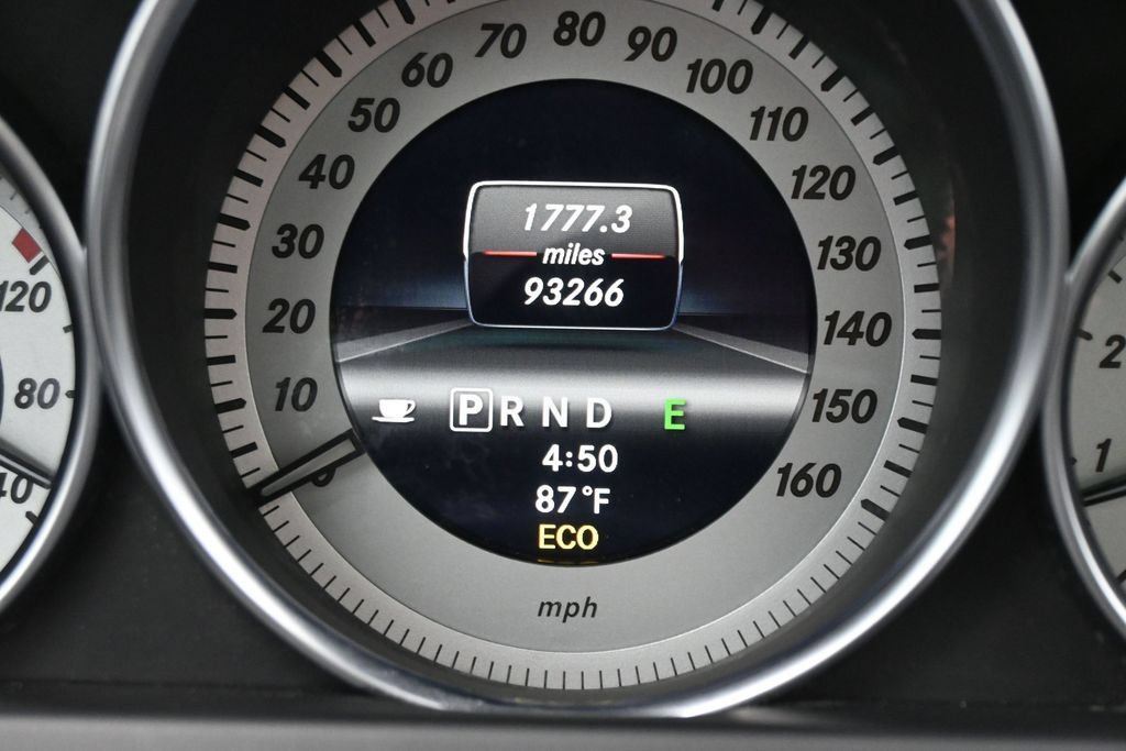 Used 2013 Mercedes-Benz C 300 4MATIC Sedan image 16