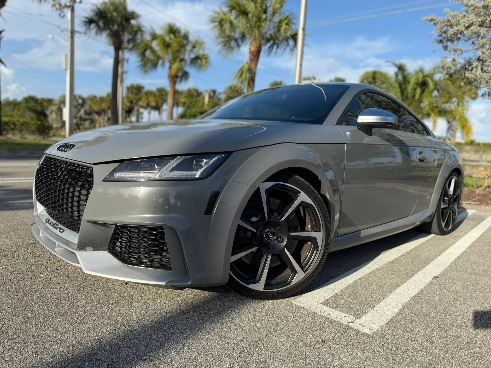 Used 2018 Audi TT RS AWD/4WD image 2