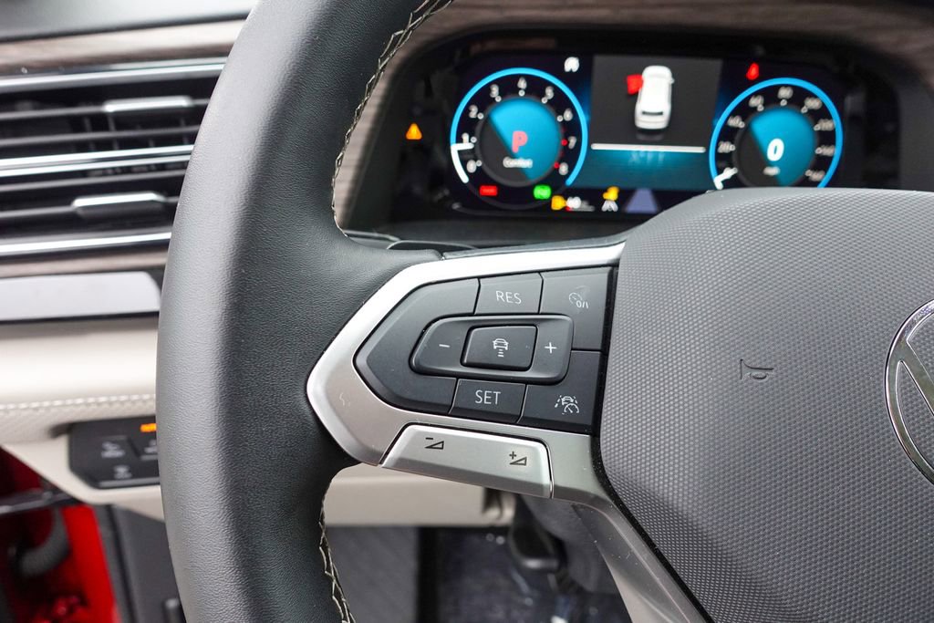 Certified 2025 Volkswagen Atlas SEL image 20