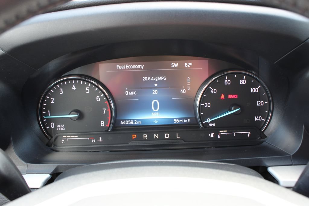 Used 2021 Ford Explorer XLT w/ Equipment Group 202A RWD image 14