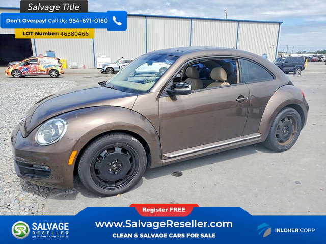 Used 2014 Volkswagen Beetle 2.5 image 1