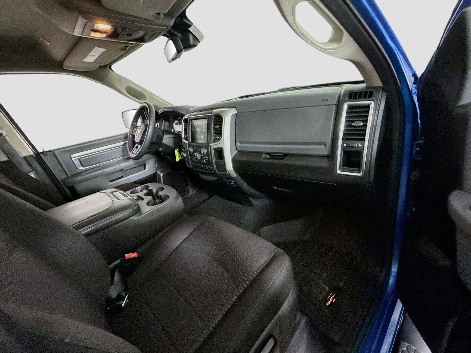 Used 2020 RAM 1500 Warlock w/ Electronics Group AWD/4WD image 19