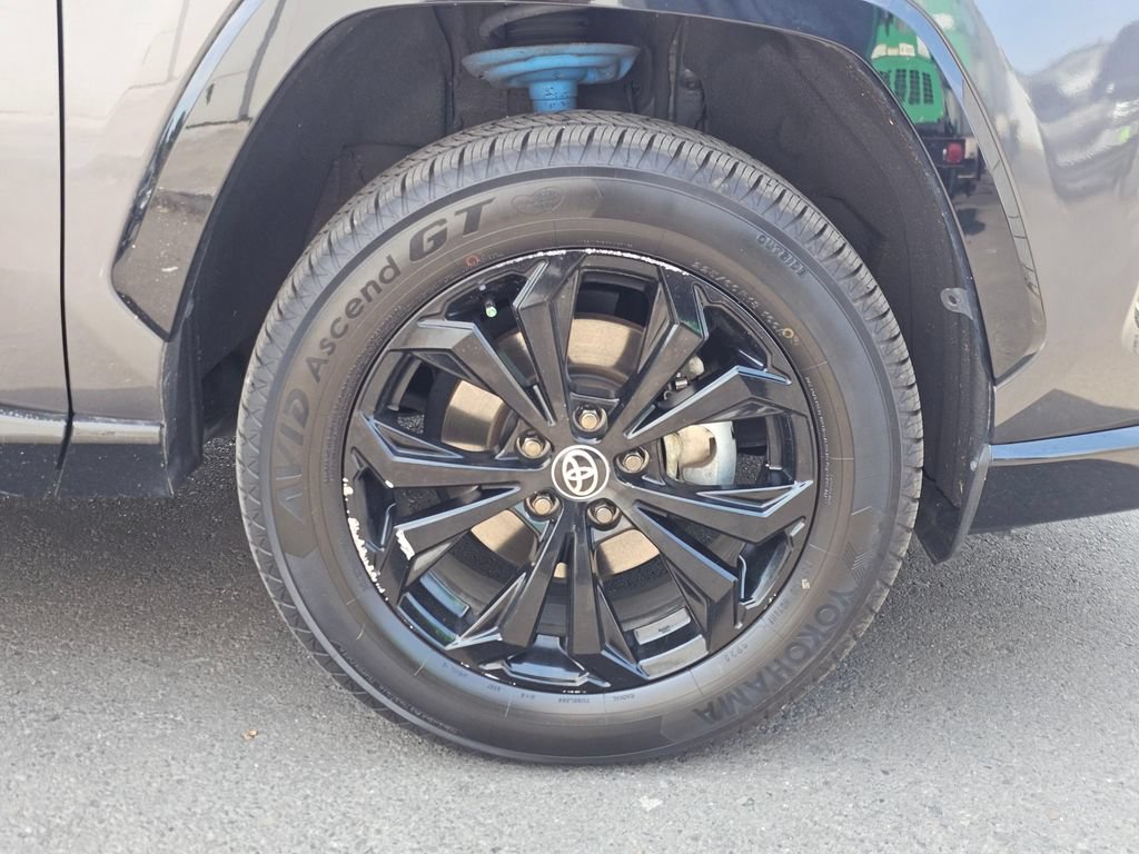 Certified 2022 Toyota RAV4 XSE AWD/4WD image 9