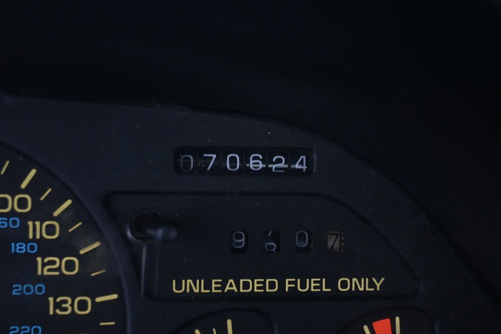 Used 1993 Chevrolet Camaro Z28 image 19