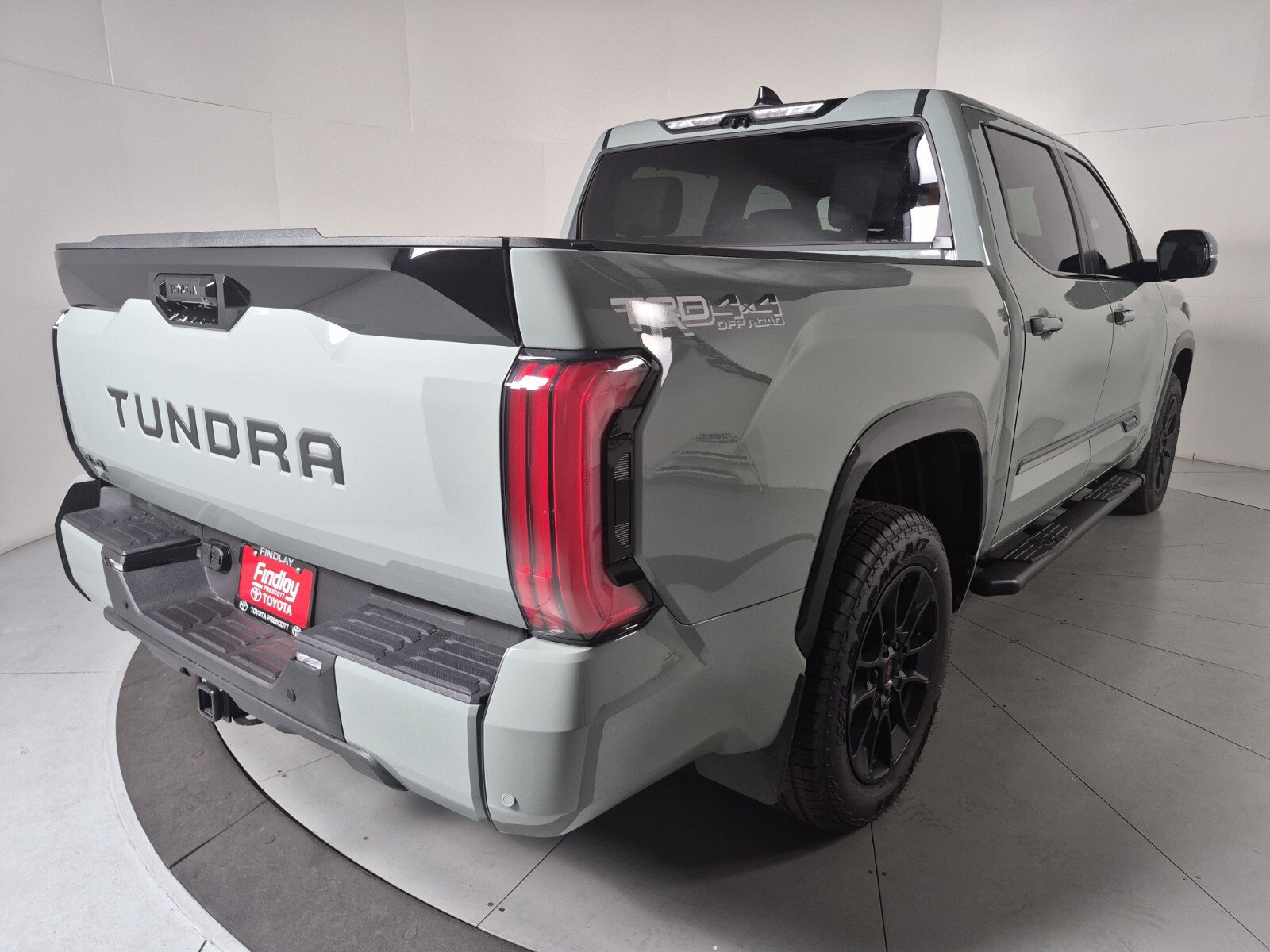 New 2026 Toyota Tundra Platinum AWD/4WD image 4