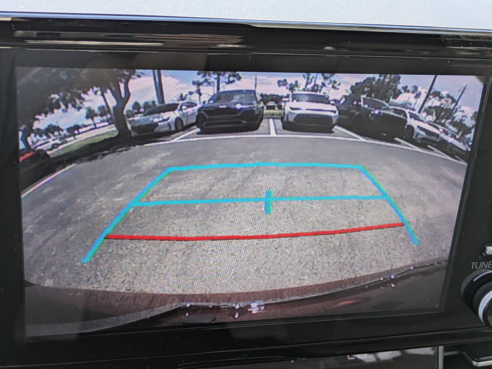 Used 2022 Toyota Sienna XLE FWD image 26