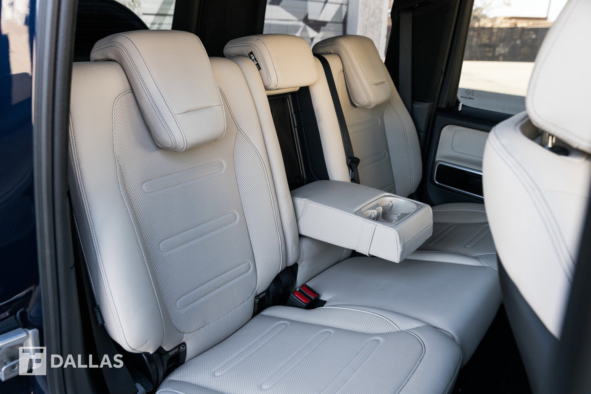 Used 2023 Mercedes-Benz G 550 image 36