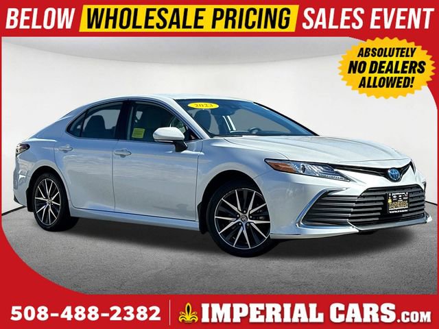 Used 2023 Toyota Camry XLE image 1