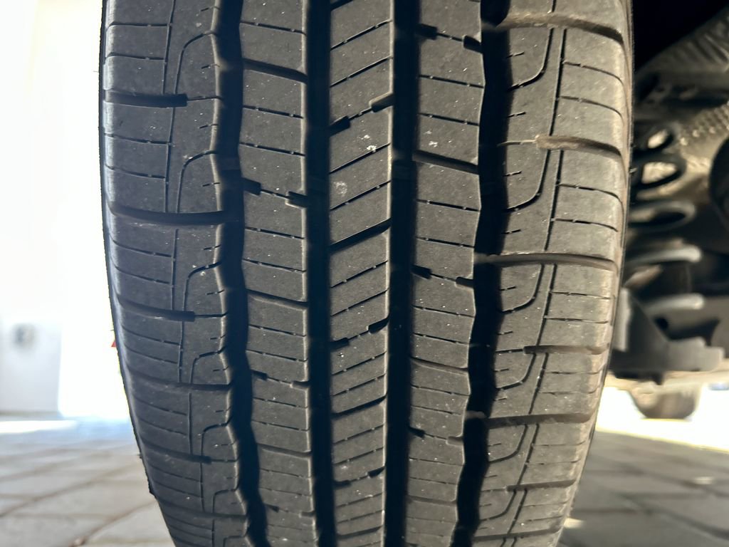 Used 2019 Volkswagen Jetta S w/ Driver Assistance Package image 39