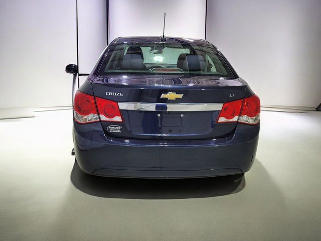 Used 2015 Chevrolet Cruze LT image 16