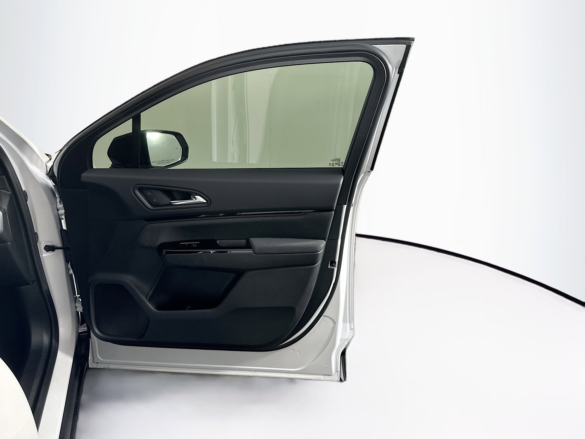 Used 2025 Honda Prologue EX image 32