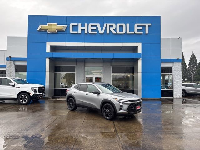 New 2026 Chevrolet Trax ACTIV w/ Driver Confidence Package