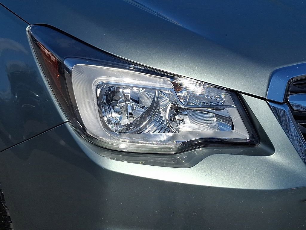 Used 2018 Subaru Forester 2.5i Premium AWD/4WD image 9