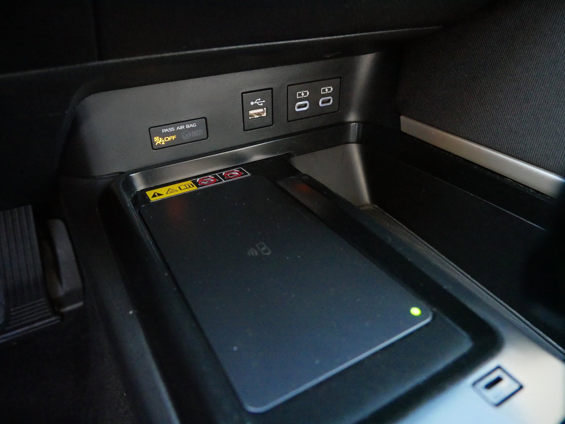 Certified 2025 Toyota Camry LE image 28