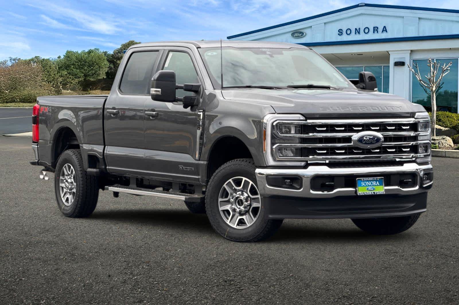 New 2026 Ford F250 Lariat w/ FX4 Off-Road Package image 2
