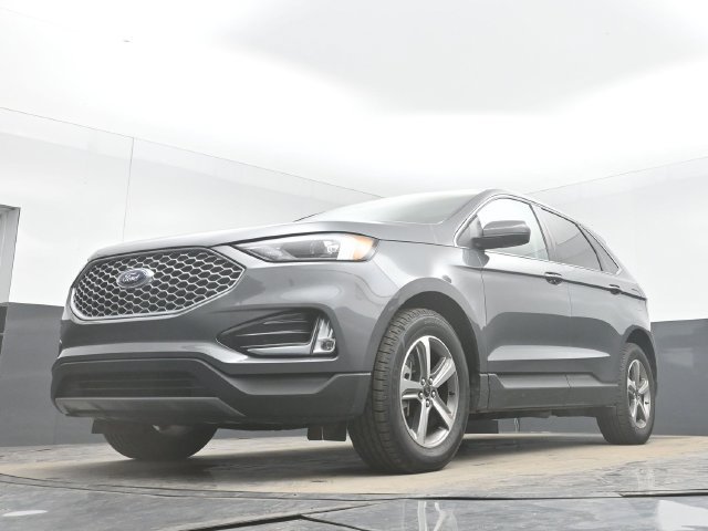 Used 2024 Ford Edge SEL w/ Convenience Package AWD/4WD image 30