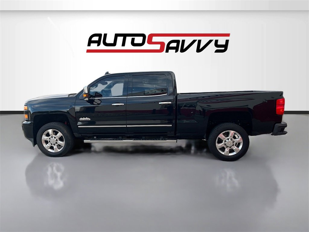 Used 2017 Chevrolet Silverado 2500 High Country w/ Duramax Plus Package image 4