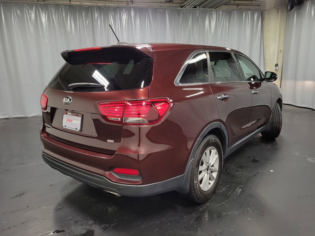 Used 2019 Kia Sorento LX image 9