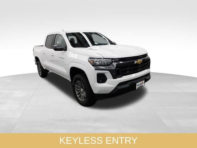 Used 2023 Chevrolet Colorado LT w/ LT Convenience Package II image 18