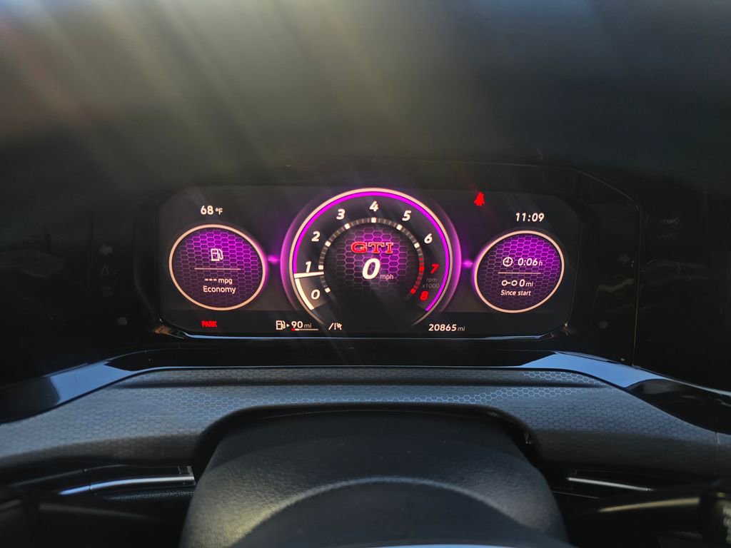 Used 2023 Volkswagen GTI Autobahn image 15