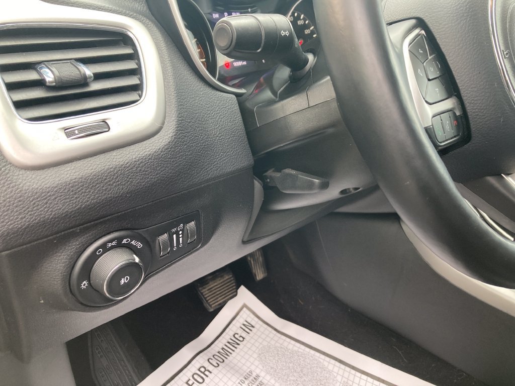 Used 2019 Jeep Compass Latitude w/ Cold Weather Group AWD/4WD image 17