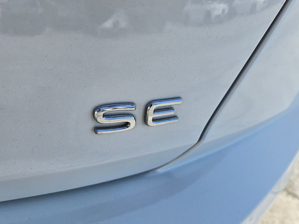 Used 2023 Volkswagen Jetta SE image 15