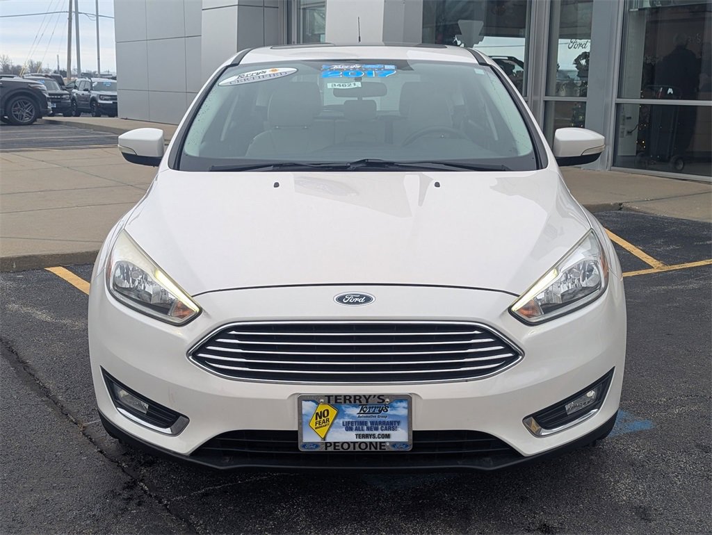 Used 2017 Ford Focus Titanium image 8