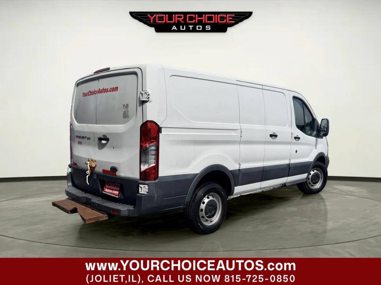 Used 2016 Ford Transit 250 130 Low Roof RWD image 7
