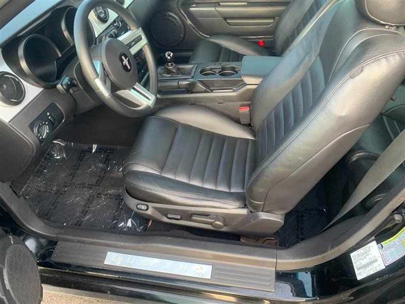 Used 2009 Ford Mustang GT RWD image 24