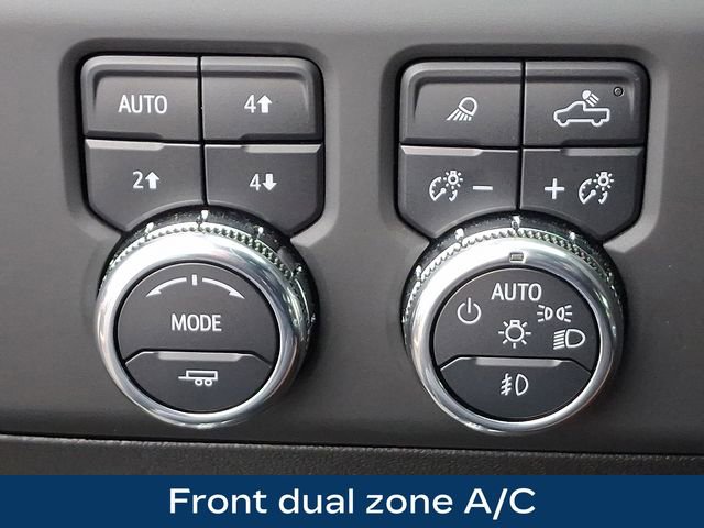 Used 2025 GMC Sierra 2500 Denali Ultimate image 11